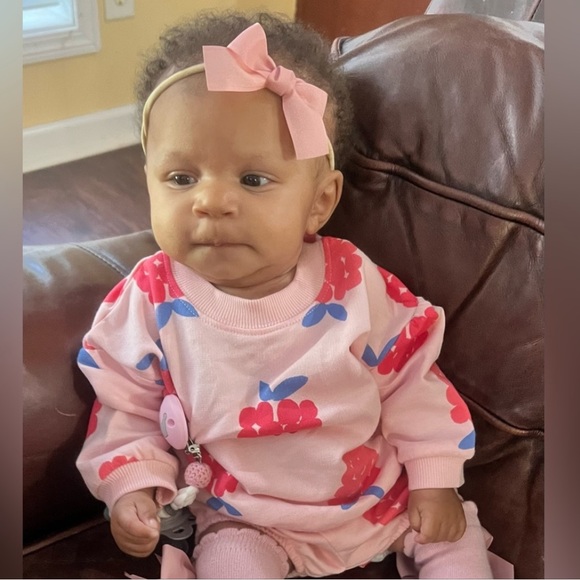 Carter’s Raspberry Long Sleeve Short Set - Picture 2 of 2